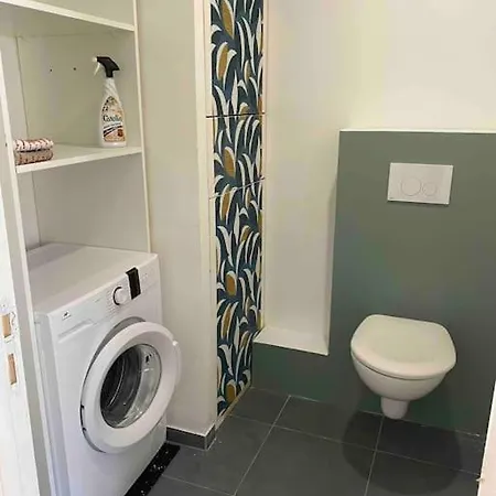 Апартаменты Refait A Neuf *